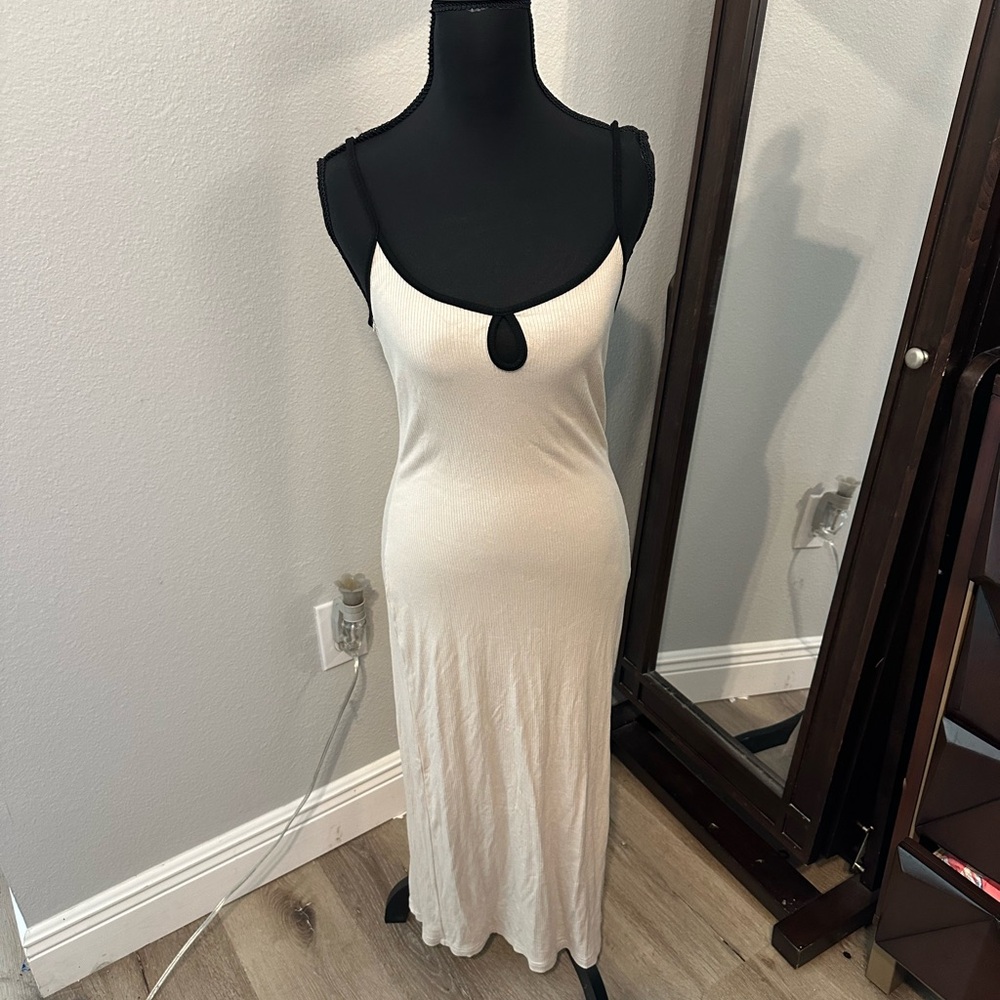Elegant Cream Maxi Dress